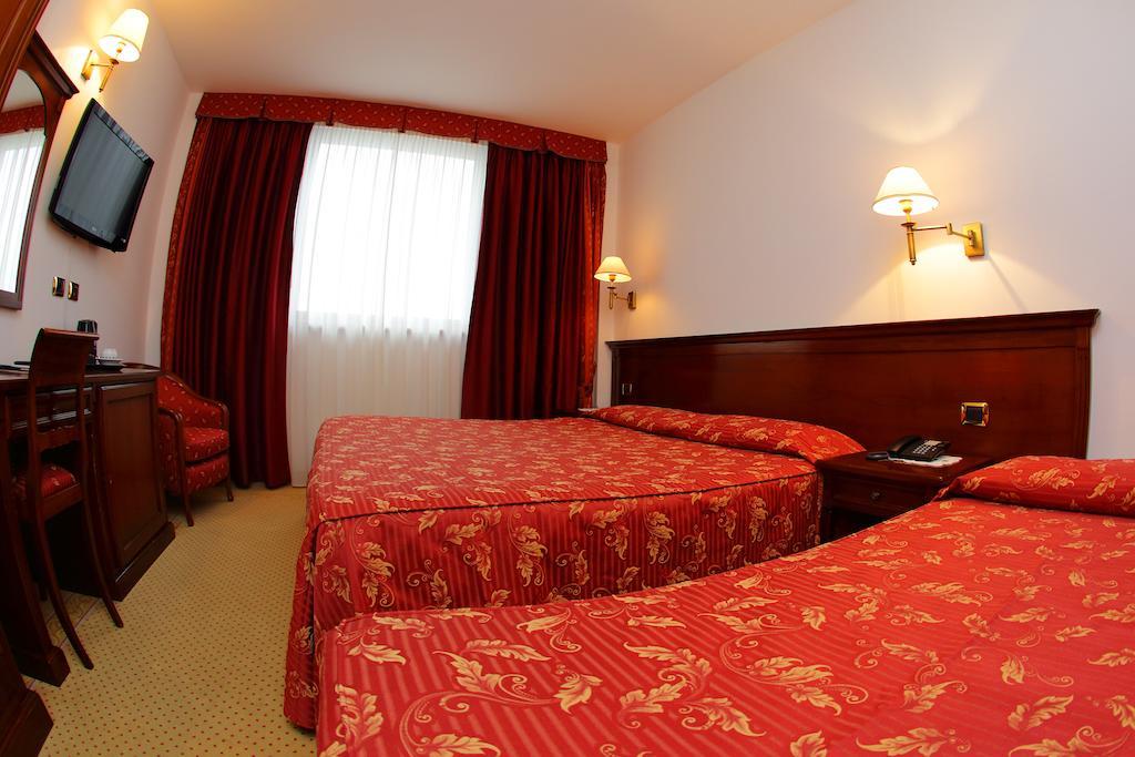 Locanda Al Castello Wellness Resort Cividale Del Friuli Room photo